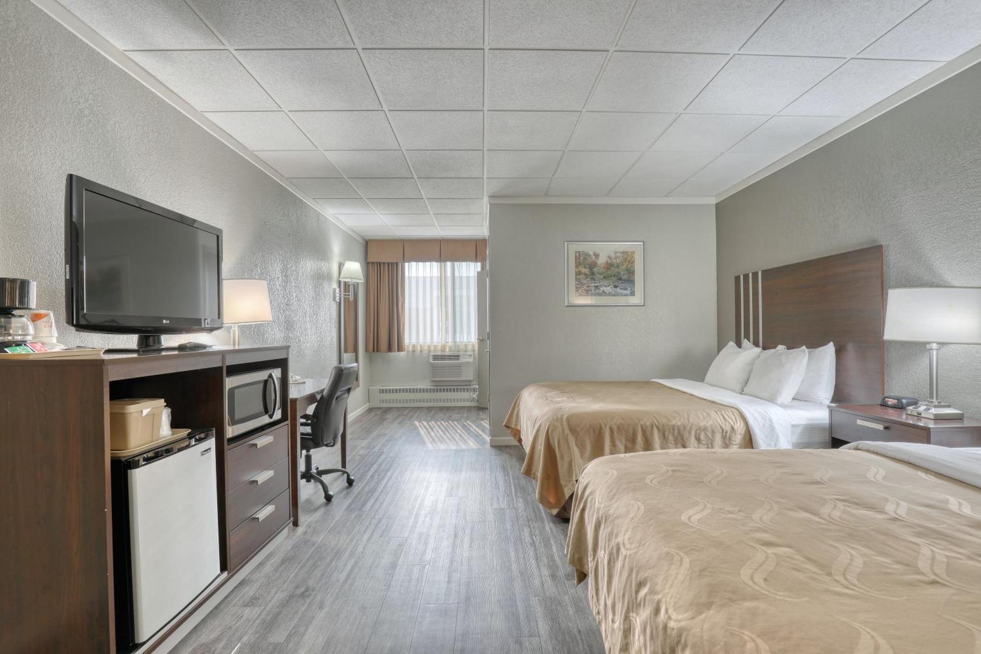 Quality Inn & Suites Downtown Green Bay Eksteriør bilde