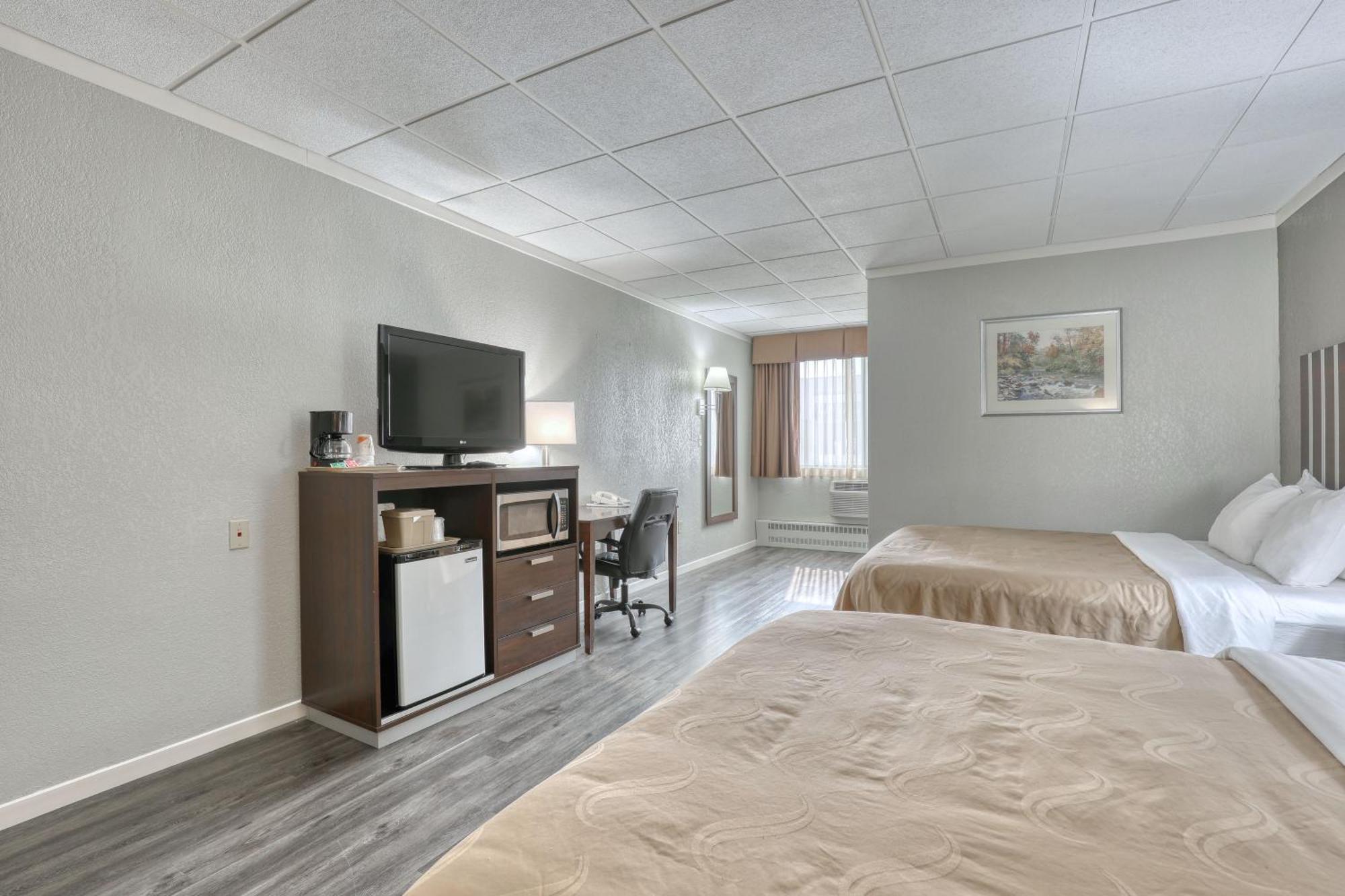 Quality Inn & Suites Downtown Green Bay Eksteriør bilde
