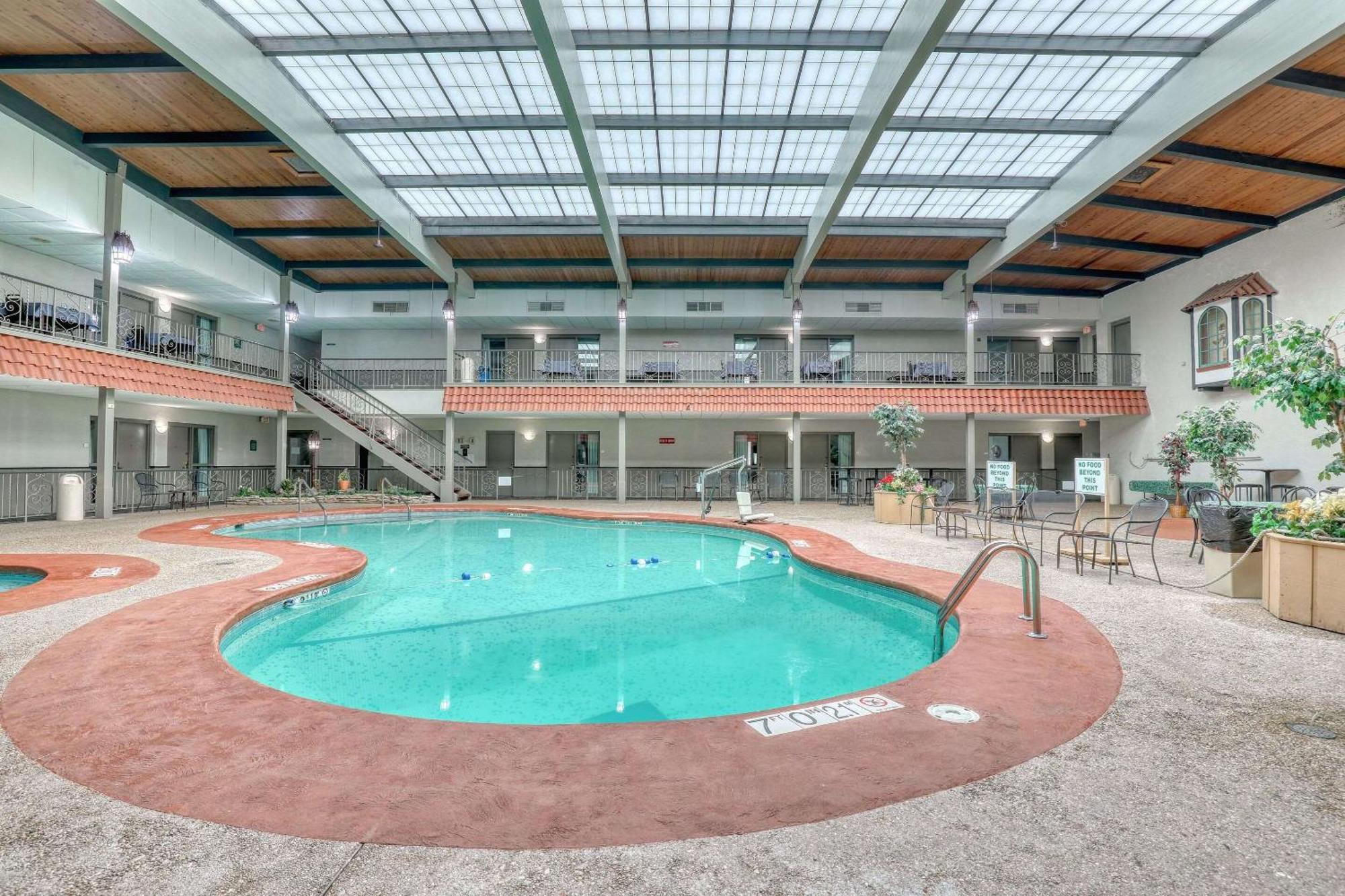 Quality Inn & Suites Downtown Green Bay Eksteriør bilde
