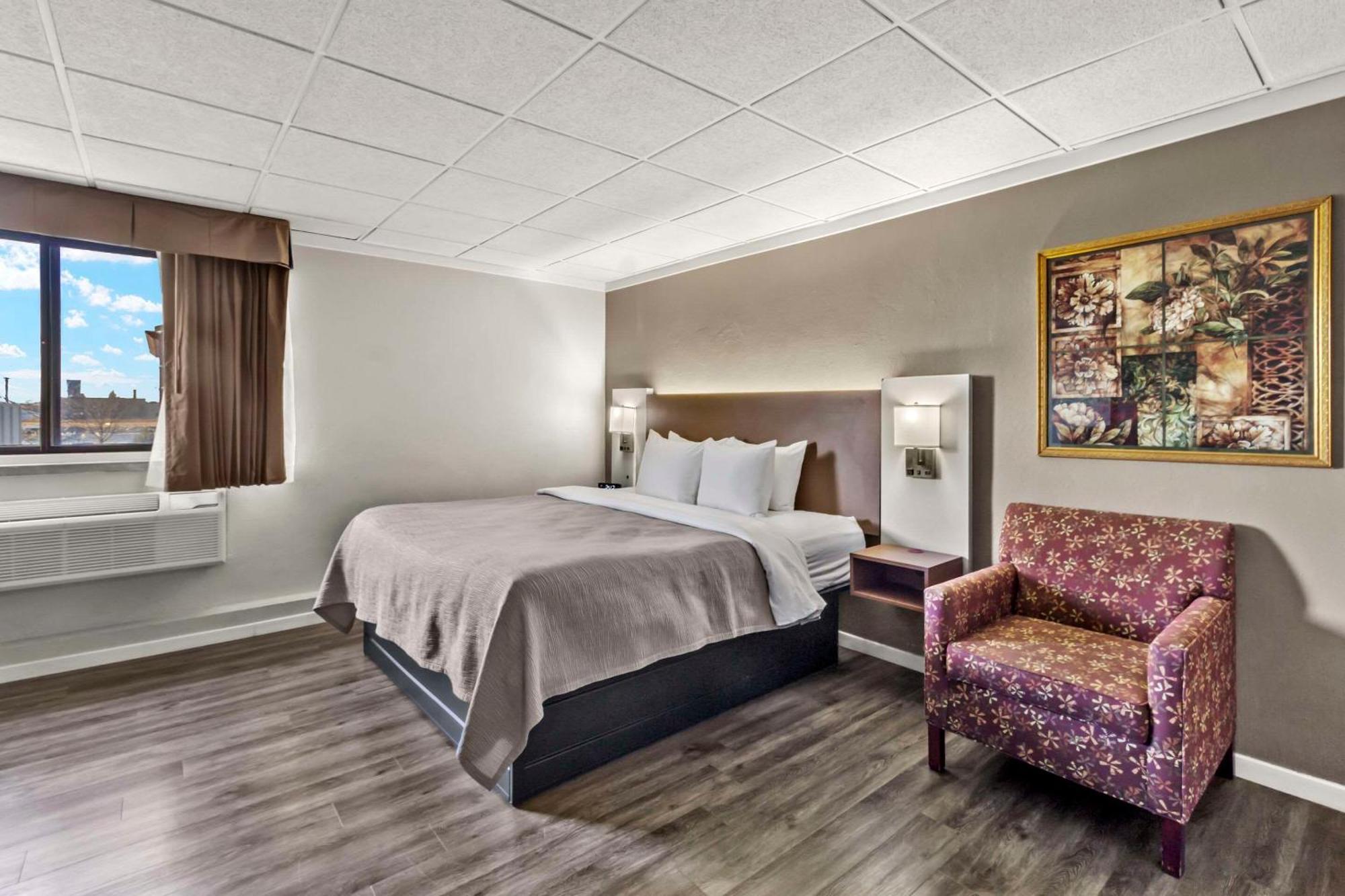 Quality Inn & Suites Downtown Green Bay Eksteriør bilde