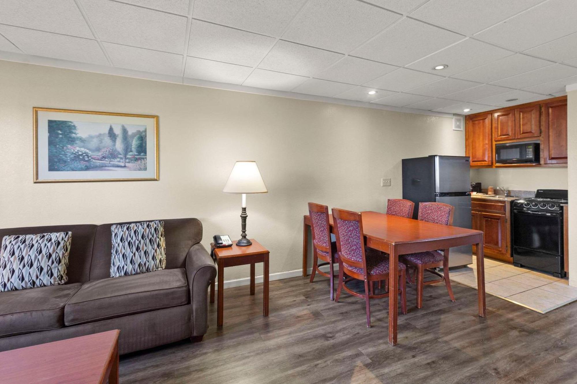 Quality Inn & Suites Downtown Green Bay Eksteriør bilde