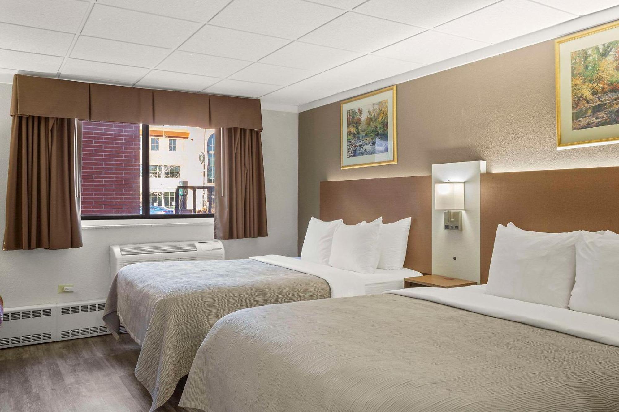 Quality Inn & Suites Downtown Green Bay Eksteriør bilde