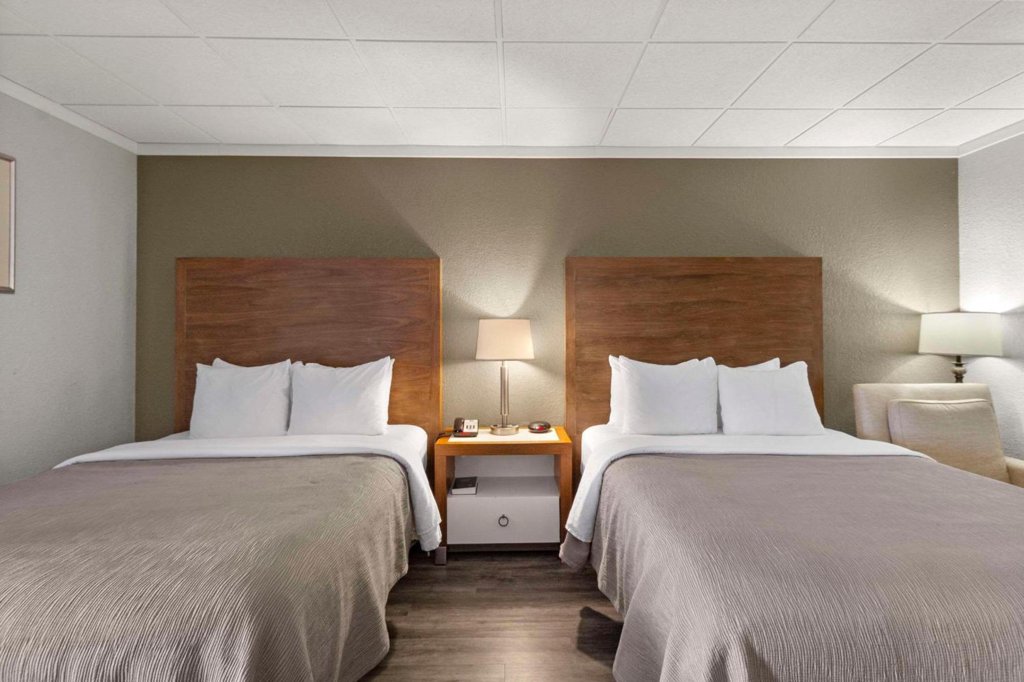 Quality Inn & Suites Downtown Green Bay Eksteriør bilde