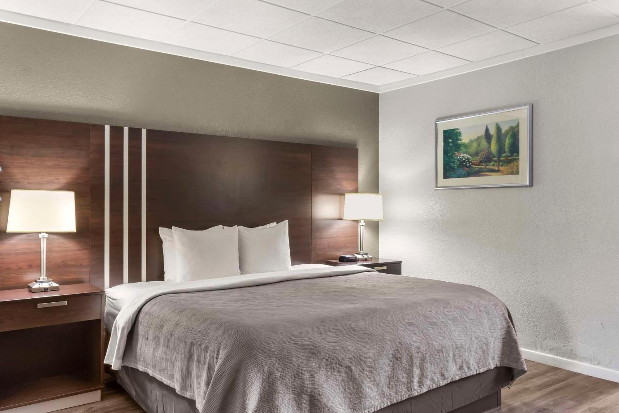 Quality Inn & Suites Downtown Green Bay Eksteriør bilde