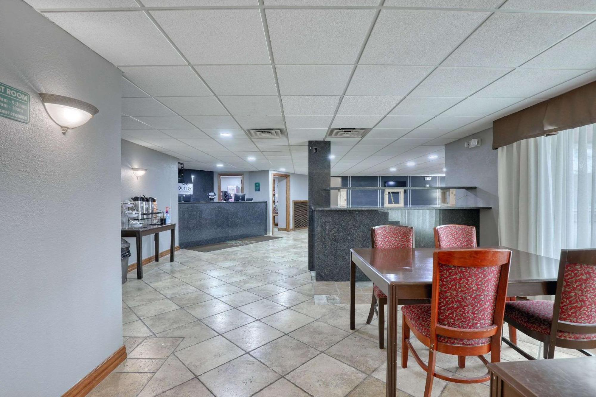 Quality Inn & Suites Downtown Green Bay Eksteriør bilde