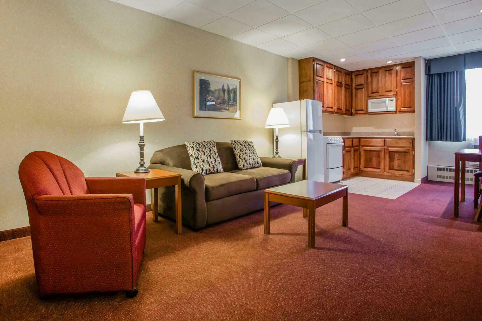 Quality Inn & Suites Downtown Green Bay Eksteriør bilde